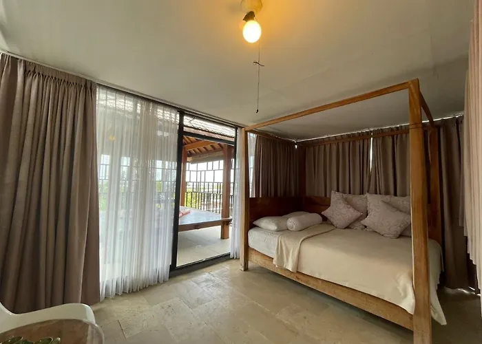 Modern Balinese Villa With Scenic View