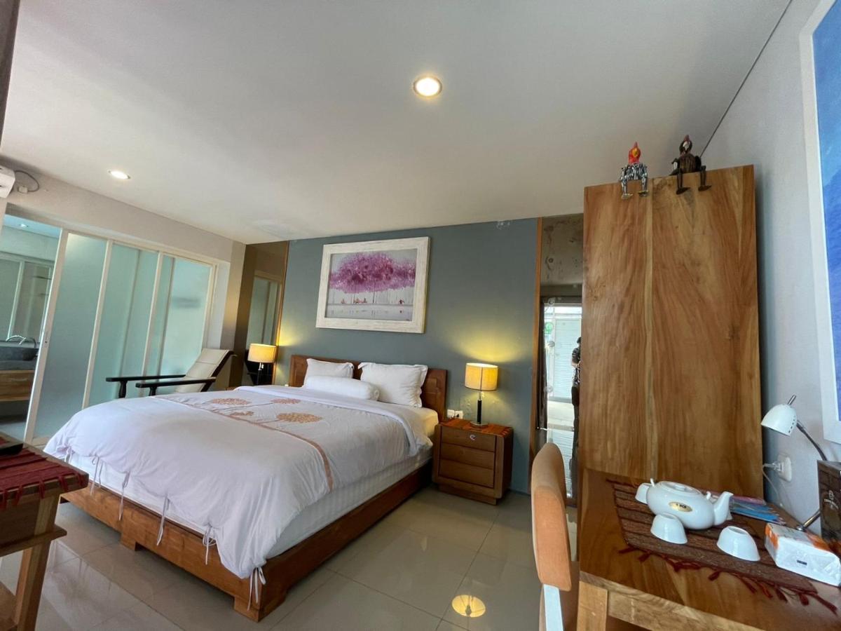 Modern Balinese With Scenic View *